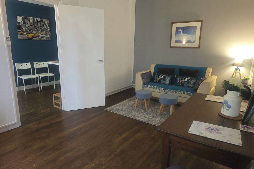 Ganze Wohnung, Apartment 1 a lovely 1 bed flat with garden and parking. in Le Dorat, Bellac und Umgebung