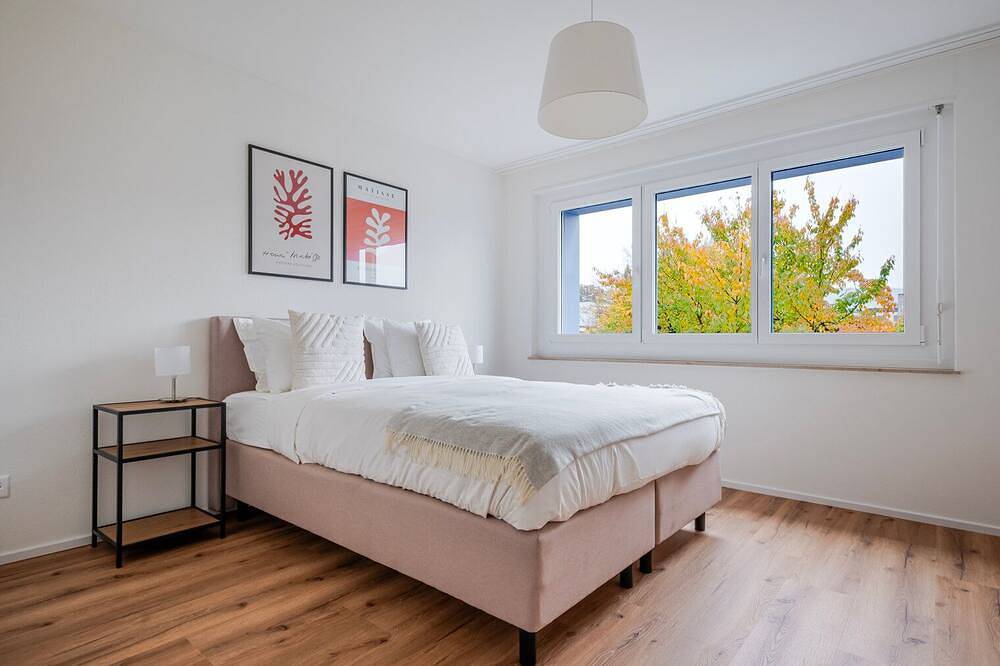 Ganze Wohnung, Blueground | Dietikon, view, nr Uetliberg in Dietikon, Kanton Zürich
