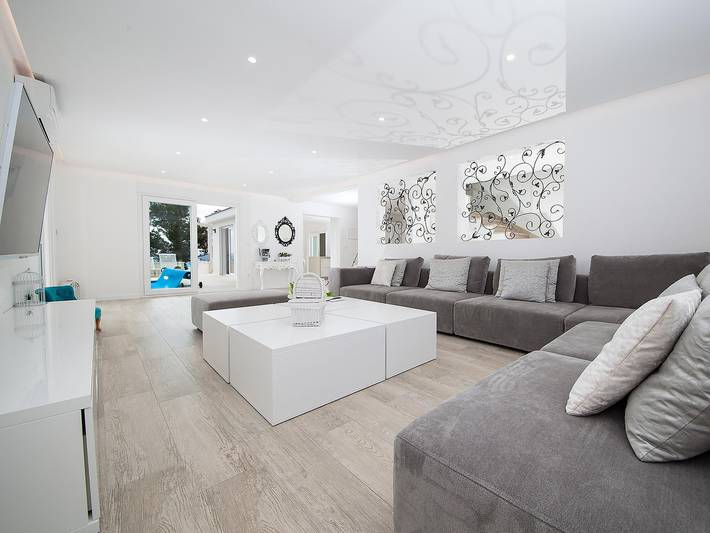 Ferienhaus für 10 Personen, mit Sauna und Balkon sowie Whirlpool in Baska Voda - 4