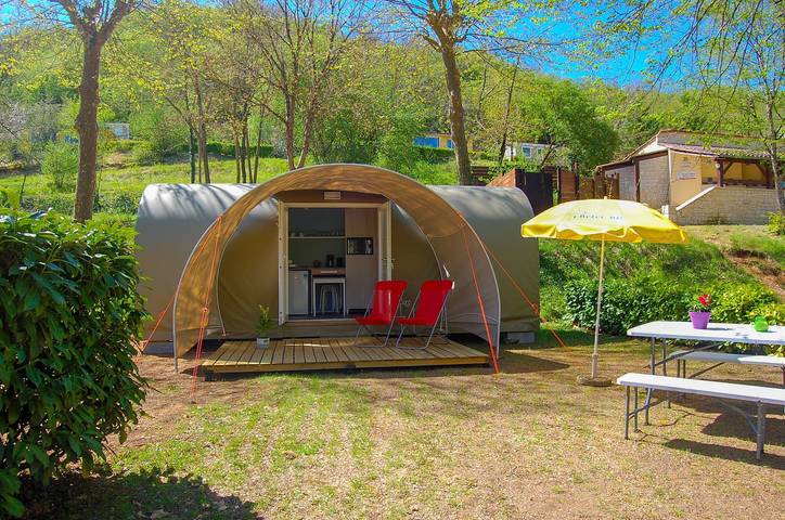 La Draille — Glamping tent Le Petit Chateau in Souillac, Lot