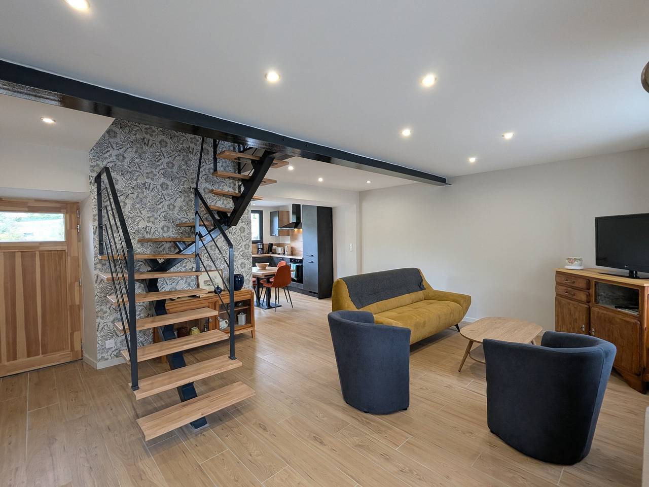 Maison rénovée avec terrasse et balcon à Polignac in Polignac, Haute-Loire