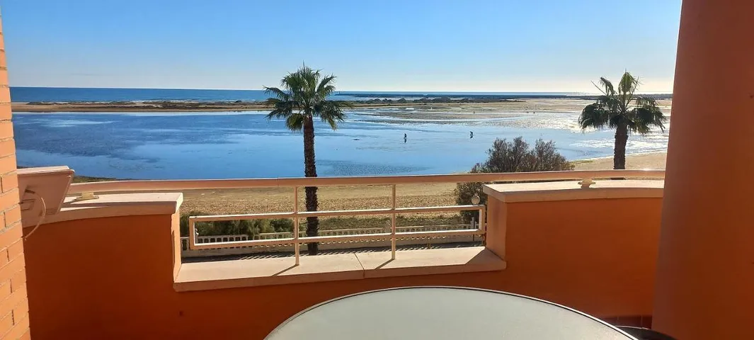Apartamento de vacaciones para 8 personas, con jardín además de piscina y vistas - 1