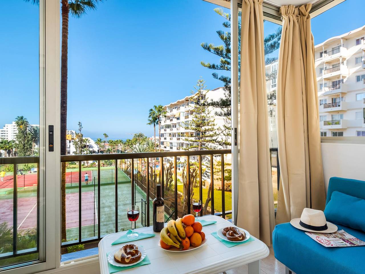 Ganzes Studio, 426 Wunderbare Unterkünfte in Las Americas! Kostenloses Wi-Fi! in Playa de las Américas, Arona