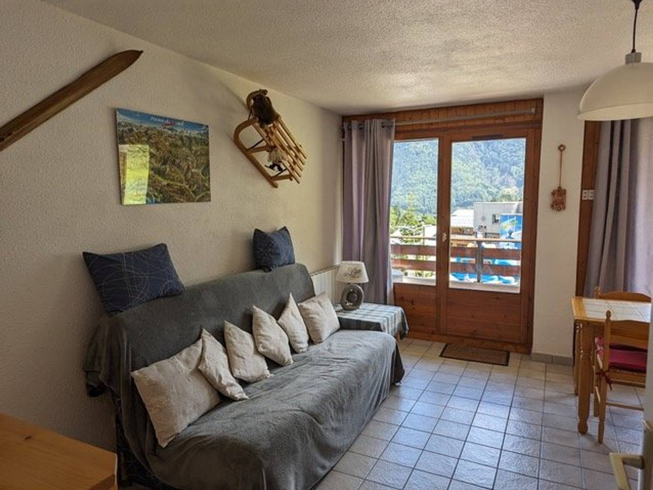 Entire apartment, 40 sqm Apartment at the foot of the slopes, St Jean d'Aulps in Saint-Jean-d'Aulps, Les Portes du Soleil