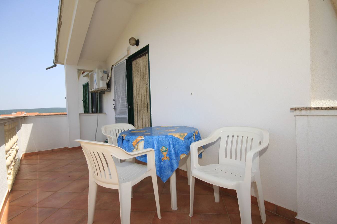 Ganze Wohnung, 1-Zimmer-Ferienwohnung mit Terrasse und Meerblick Nevidane, Pasman A-8273-b in Nevidane, Pasman
