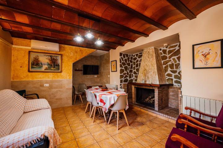 Casa rural con piscina para 10 personas, con Jardín en Comarca del Noroeste (Murcia) - 2