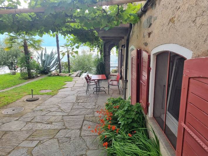 Ferienwohnung für 4 Personen, mit Terrasse und Seeblick in der Schweiz