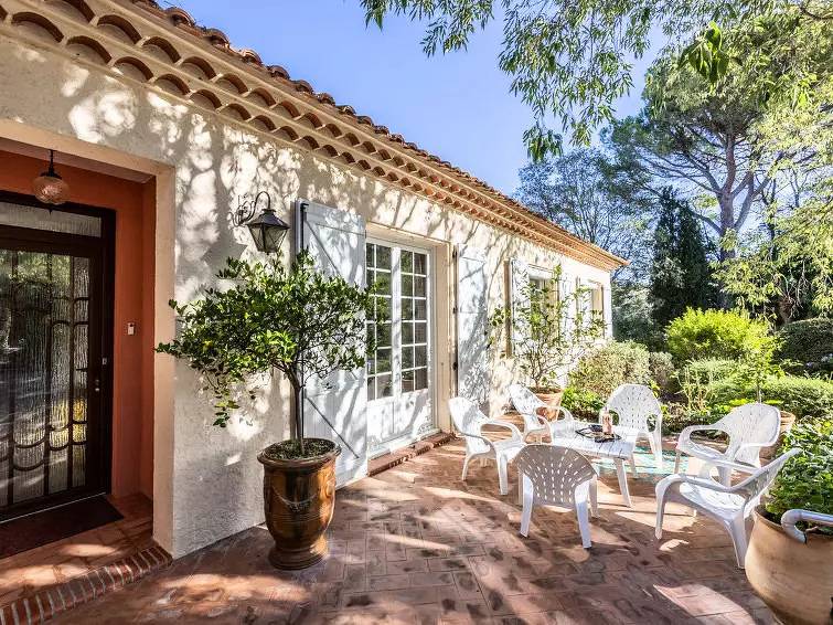 Maison 8 Personnes in Béziers, Côte d'Améthyste