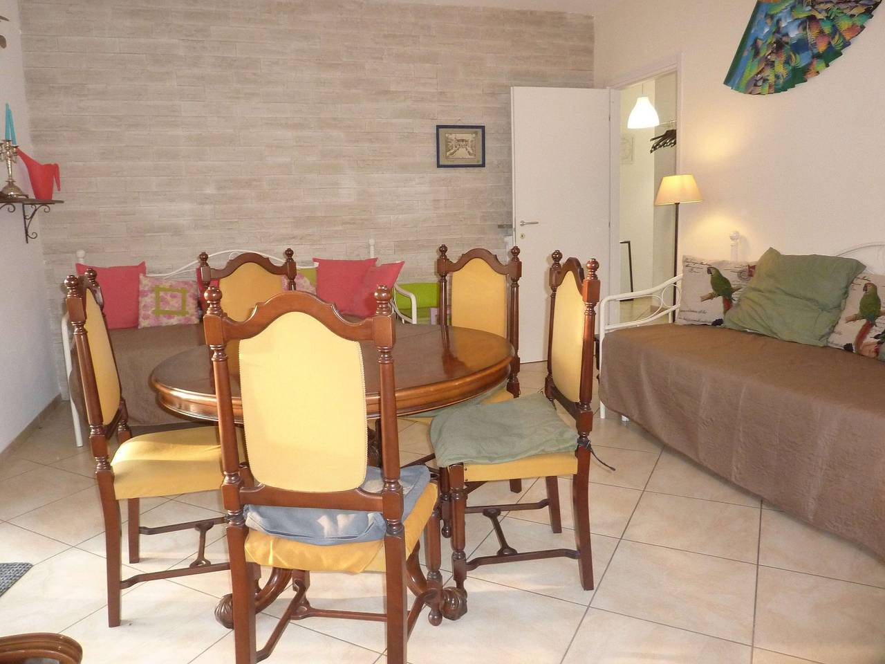 Ganze Wohnung, Apartment 'Sunset On Lake Maggiore 2 Garagen' mit Garten, Balkon und Wlan in Porto Valtravaglia, Lago Maggiore (Lombardei)