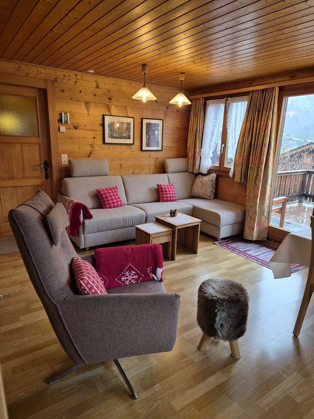 Ganze Wohnung, Ferienwohnung für 6 Personen mit Terrasse in Fiesch, Aletsch Arena