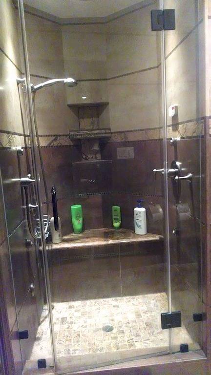 Ganze Wohnung, Wunderschönes Studio mit luxuriöser Sauna / Dampfdusche in San Francisco, Nordkalifornien