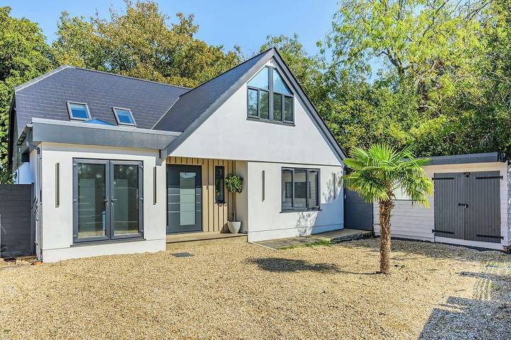 Cottage for 11 people, with garden, with pets in Dorset