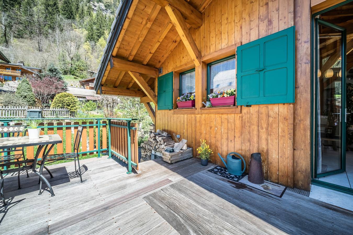 Chalet 4 personnes à Morzine, avec vue sur la montagne, terrasse privée et Wi-Fi in Morzine, Les Portes du Soleil