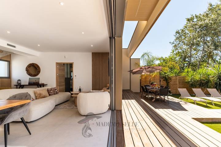 Villa pour 6 personnes, avec Terrasse ainsi que Jardin et Piscine au Grau-d'Agde