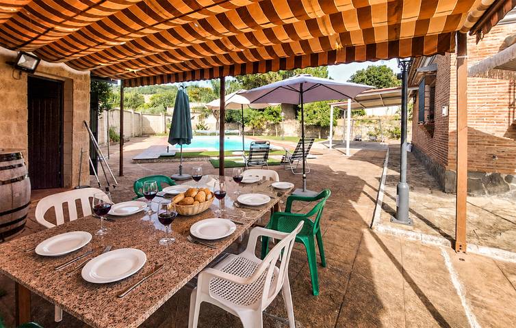 Charmante 2-Zimmer-Wohnung mit Pool in der Nähe des Stadtzentrums von Medina-Sidonia in Medina-Sidonia, Costa de la Luz