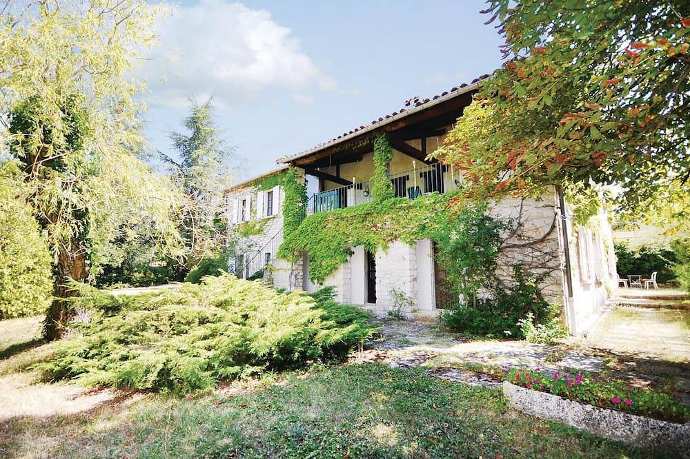 Maison confortable de 3 chambres à. in Sault, Parc naturel régional du Mont-Ventoux