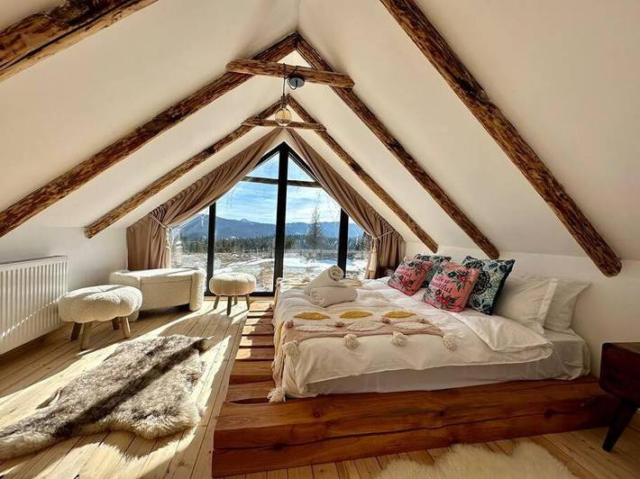 Dom dla 6 osób, z ogród i widok oraz taras, zwierzęta dozwolone w Kluż-Napoka