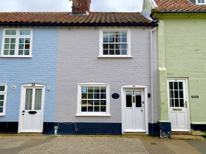 Dolphin Cottage, Southwold in Southwold, Waveney District