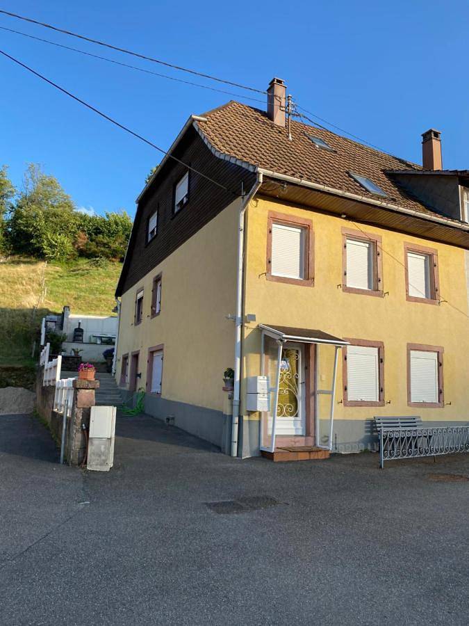 Appartement de vacances pour 4 personnes, avec jardin