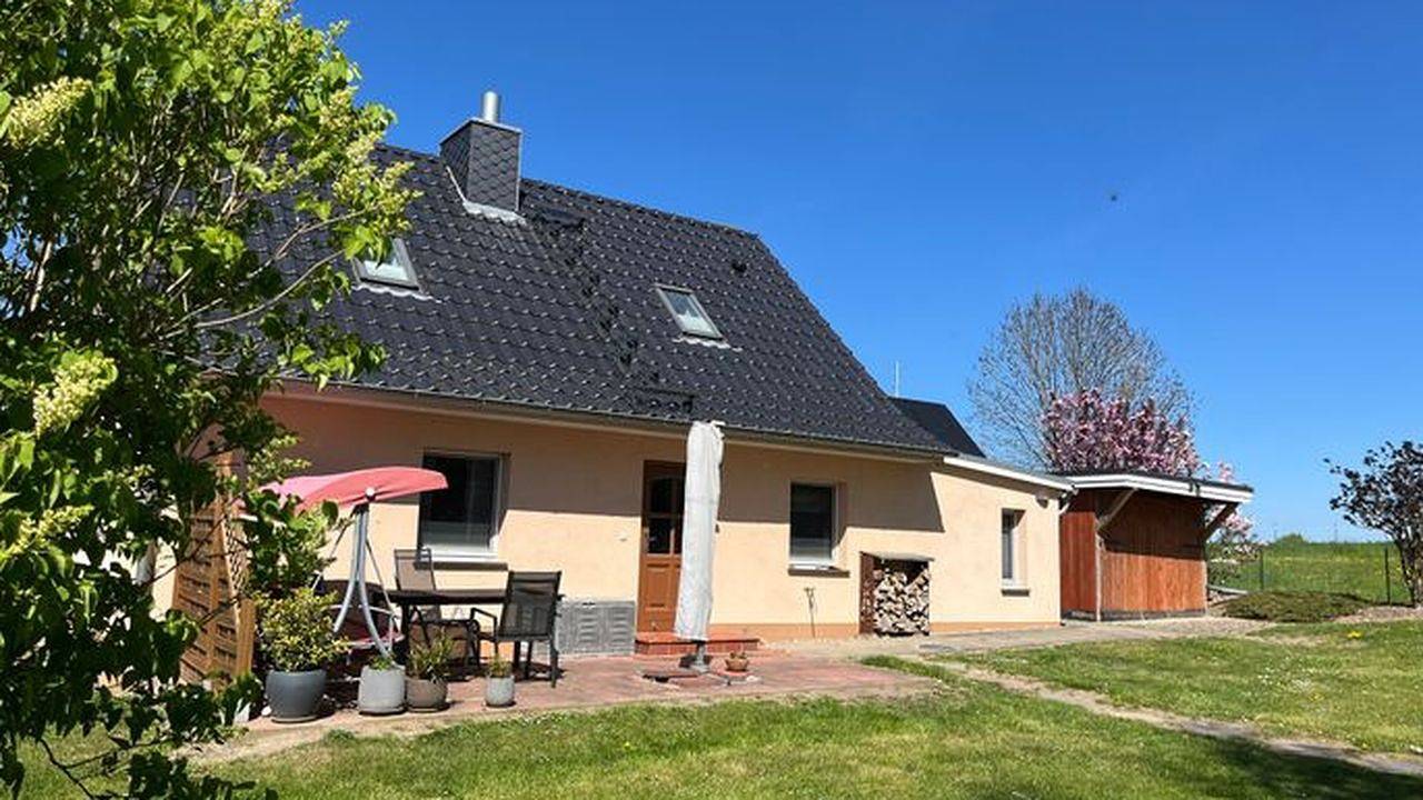 Ganze Ferienwohnung, Ferienwohnung für 3 Personen (75 m²) in Blowatz in Blowatz, Neuburg