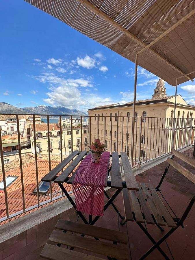 Apartamento de vacaciones para 4 personas, con vistas y balcón - 1