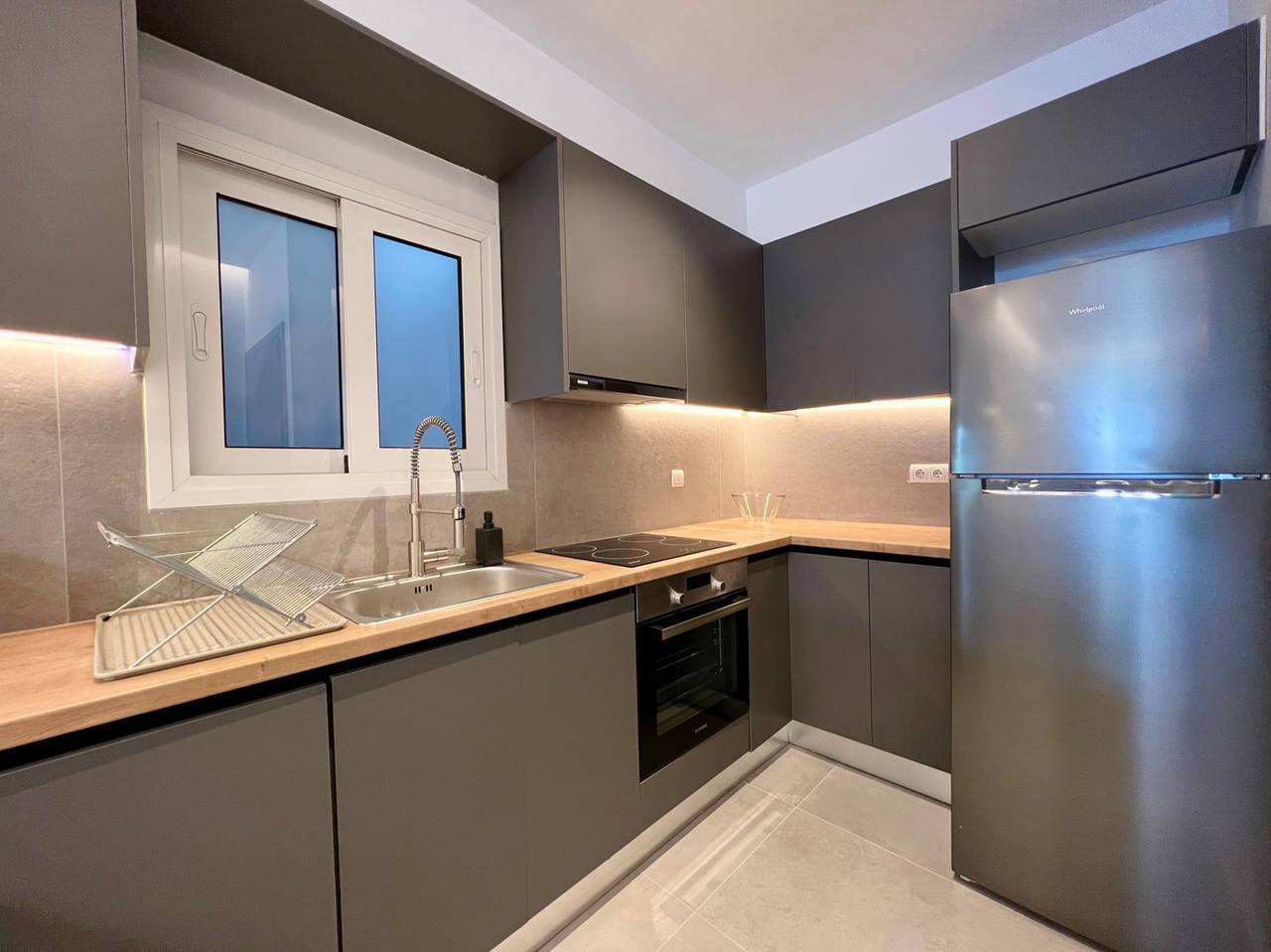 Agiasfoteinis20  ·  Nea Smirni Square chic apartme, foto 12