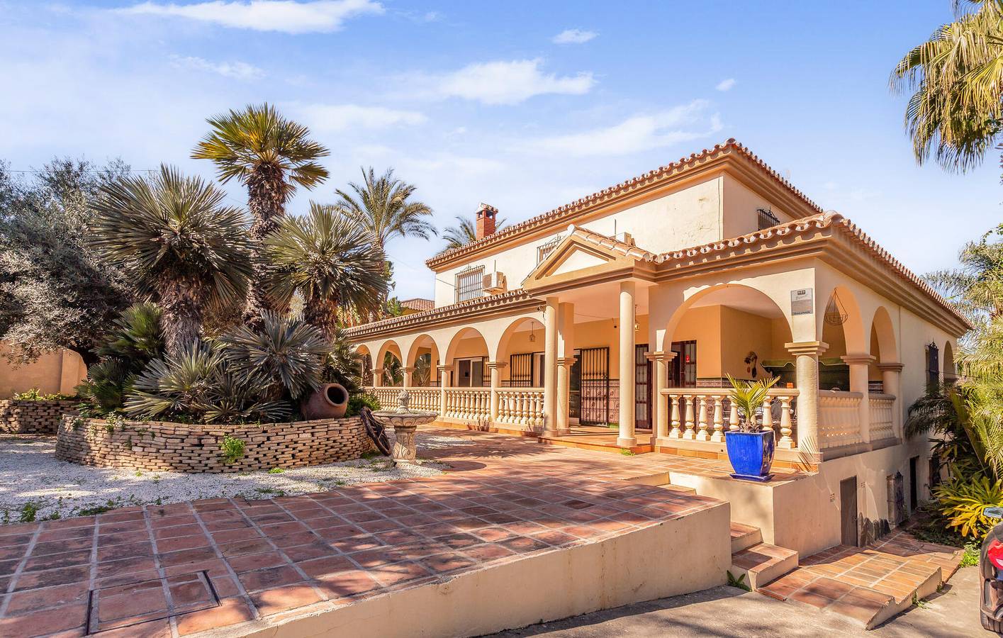 Apartamento de lujo con piscina y aire acondicionado, a 300 m del centro de Alhaurín in Pinos de Alhaurín, Alhaurín de la Torre