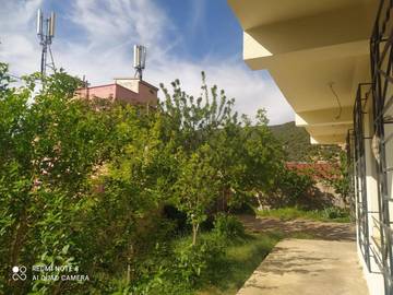 Gîte pour 7 personnes, avec vue et terrasse dans Imouzzer du Kandar