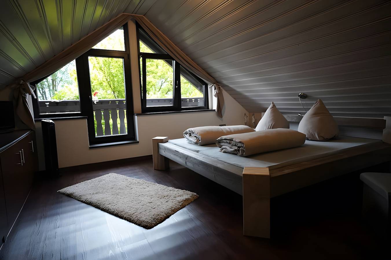 Casa con vista mozzafiato in una posizione tranquilla e piscina, a destra sul bordo in Sonneberg, Region Sonneberg