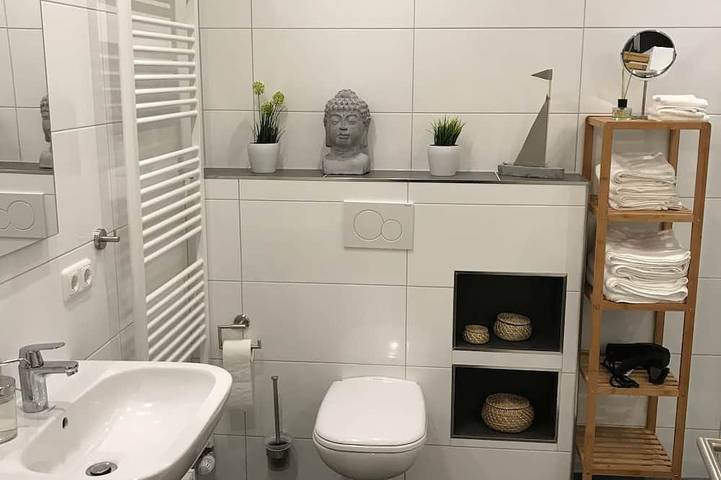 Ganze Wohnung, Erleben Sie Urlaub in der Pfalz: In unserer 3 Zkb Fewo in Ellerstadt, Pfälzer Rheinebene