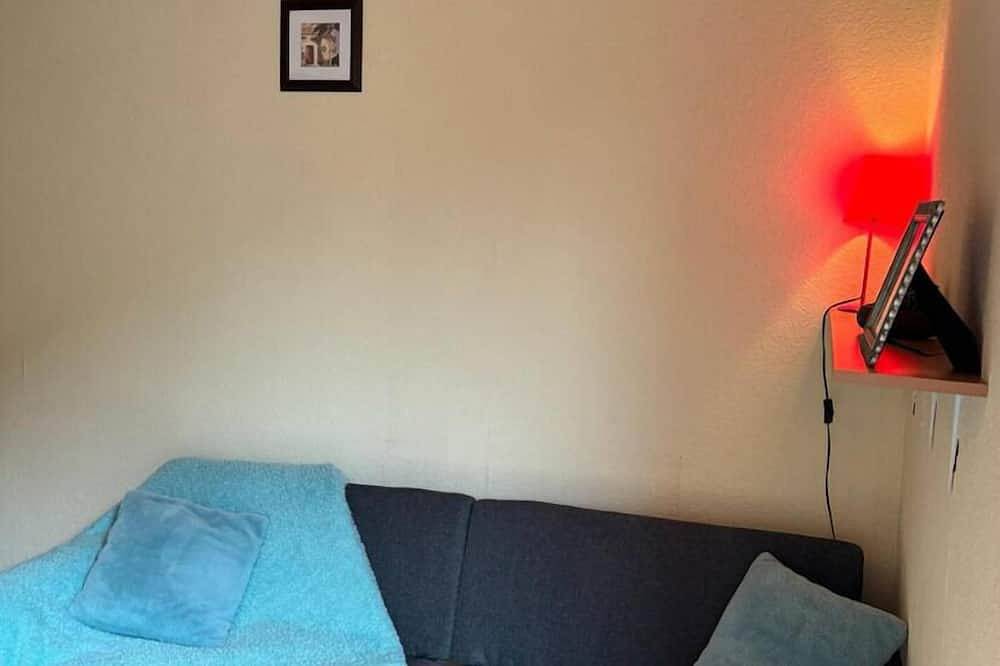 Appartement entier, Cozy Studio in Rennes-les-Bains in Rennes-les-Bains, Parc naturel régional Corbières-Fenouillèdes