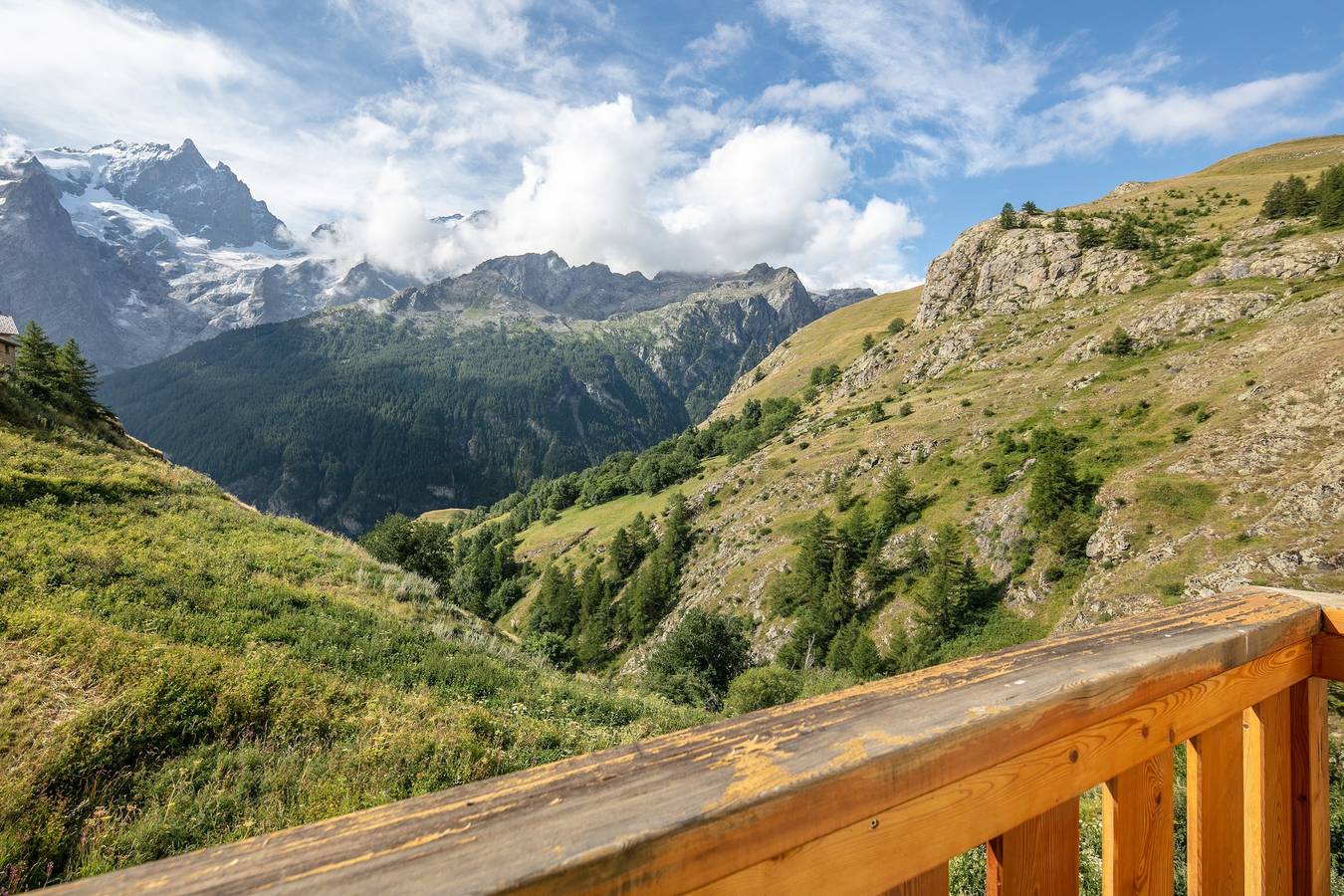 Ganze Wohnung, Le Chazelet - Splendide Vue Montagne in Les Hieres, La Grave