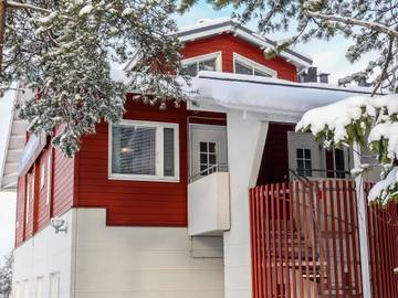 Gîte pour 4 personnes, avec sauna à Sirkka