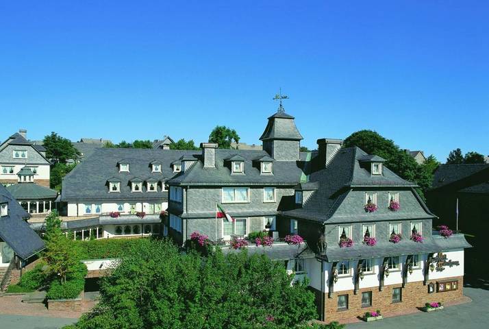 Hotel für 4 Personen, mit Whirlpool und Terrasse sowie Pool und Sauna