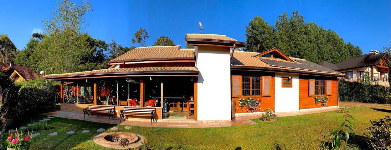 Casas e apartamentos de temporada para 12 pessoas, com vista e jardim, com animais de estimação em Camanducaia