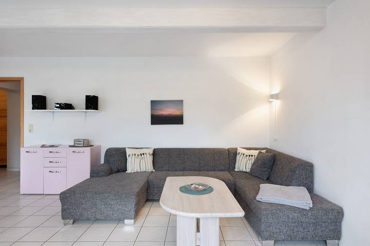 Ganze Wohnung, Ferienwohnung Nordseedeich" mit Gemeinschaftsgarten, Terasse und Wlan in Pellworm, Nordfriesland