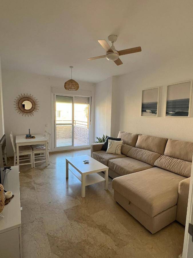 Apartamento de vacaciones para 6 personas, con jardín además de vistas y piscina, Se admiten mascotas - 1