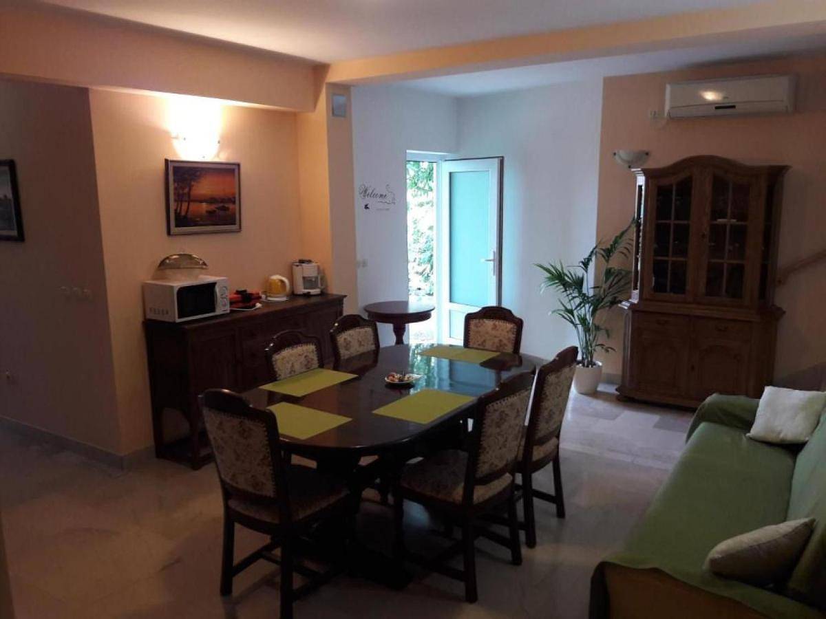 Ganze Wohnung, Apartments Kozino in Strand Kožino, Zadar (Kommun)