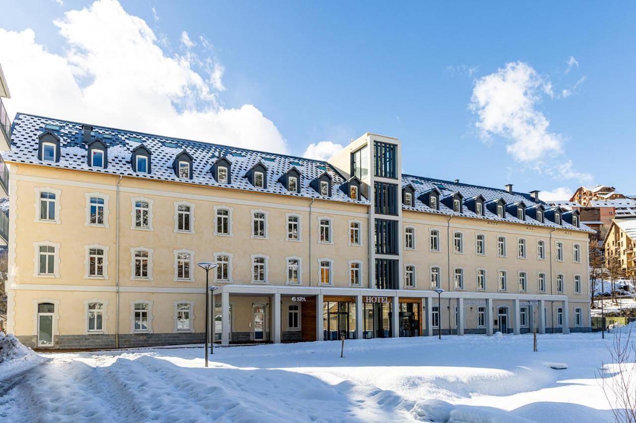 Garrigae Caserne de Briançon & Spa Cinq Mondes in Briançon, Serre Chevalier
