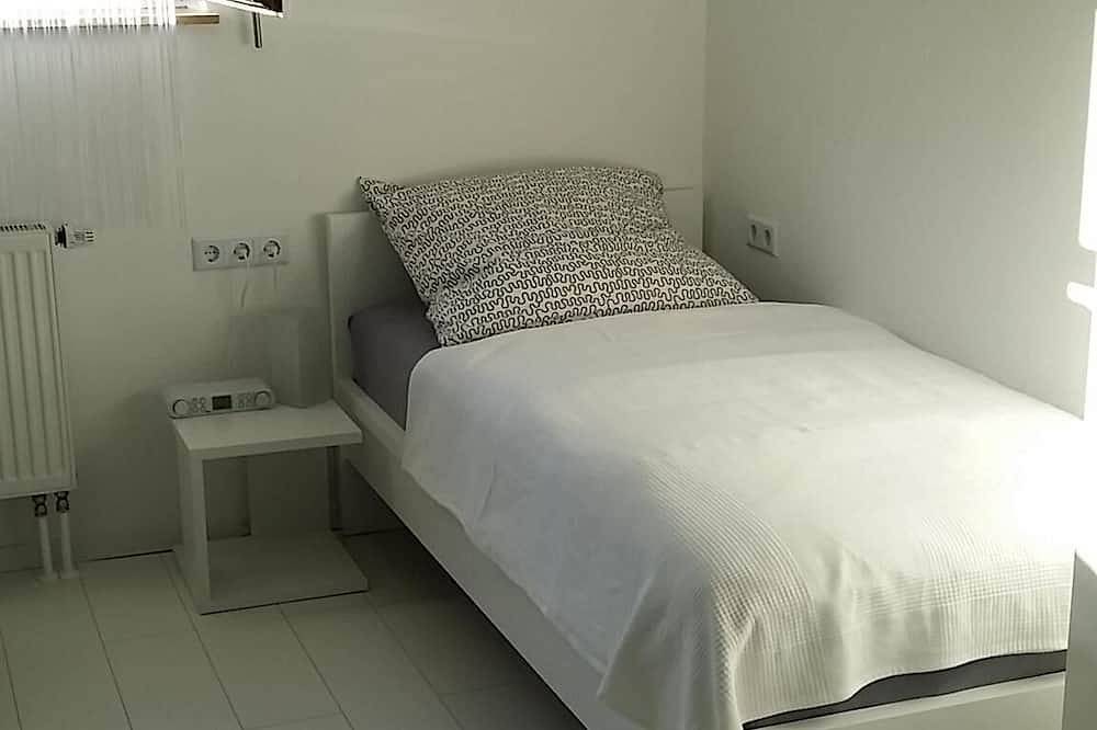 Ganze Wohnung, Apartment in sehr guter Lage für Ihre Unternehmungen in Steinenbronn, Landkreis Böblingen