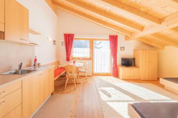 Bauernhof für 5 Personen, mit Whirlpool und Sauna sowie Garten, mit Haustier im Vinschgau