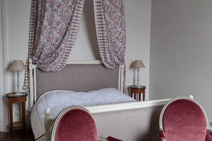 Château pour 15 personnes, avec jardin et piscine dans Saône-et-Loire - 3