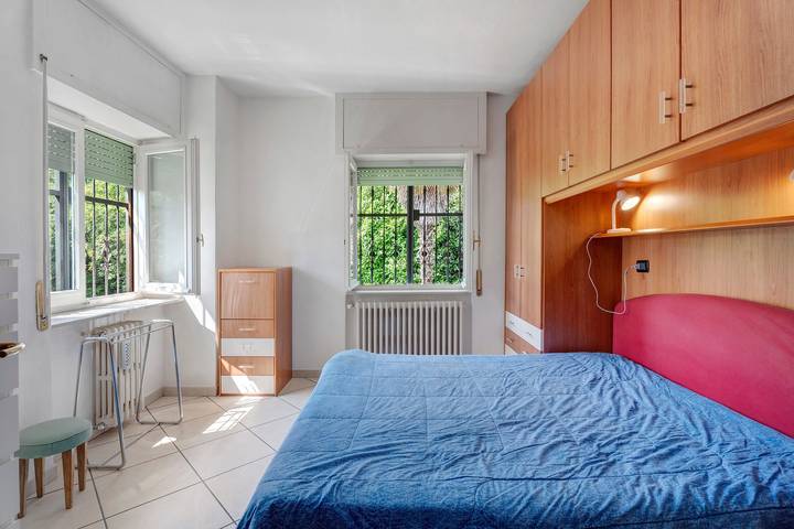 Villa für 7 Personen, mit Garten und Seeblick, kinderfreundlich im Piemont