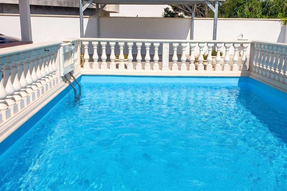 Apartamento entero, Homerez - Villa en Punta Prosciutto in Porto Cesareo, Golfo de Tarento