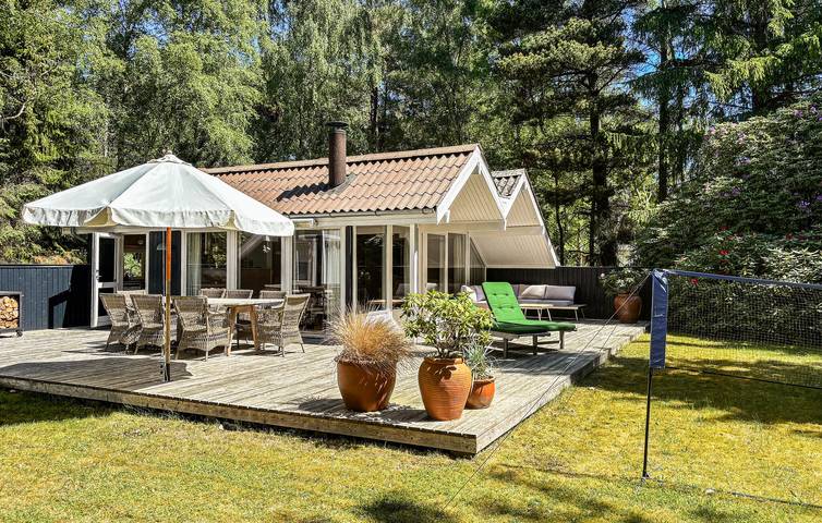 Ferienhaus für 4 Personen, mit Terrasse und Garten - 1