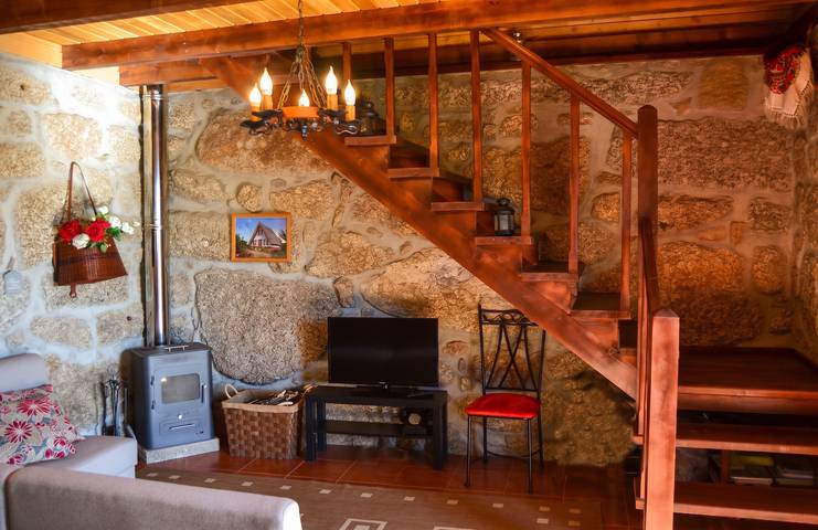 Casa charmosa em Celorico de Basto com vista para a montanha in Ribas, Distrito de Braga