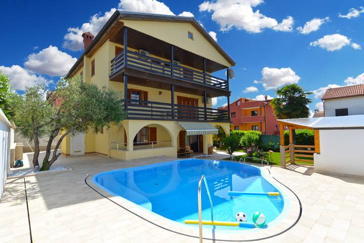 Apartament wakacyjny dla 3 osób, z Basen w Novigrad