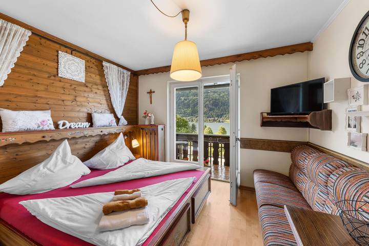 Ganze Ferienwohnung, Doppelzimmer in Steindorf am Ossiacher See, Bezirk Feldkirchen