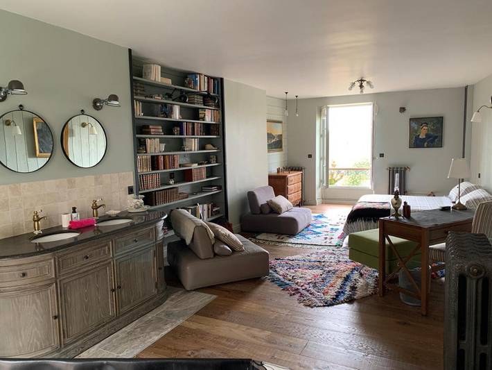 Location de vacances pour 5 personnes, avec terrasse ainsi que vue et jardin, animaux acceptés à Rochefort-en-Yvelines - 2