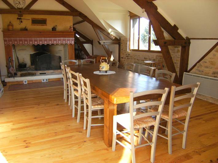 Gîte pour 12 personnes, avec jardin ainsi que piscine et terrasse à Gourdon - 4